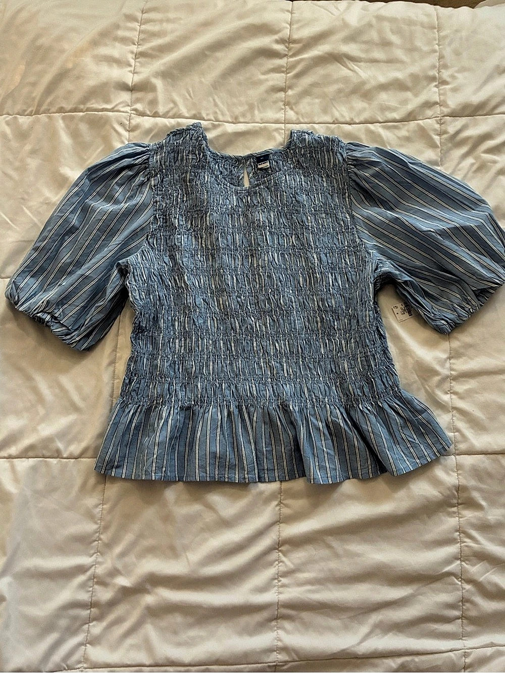 Old Navy Puff-Sleeve Smocked Striped Blouse Blue & White XL